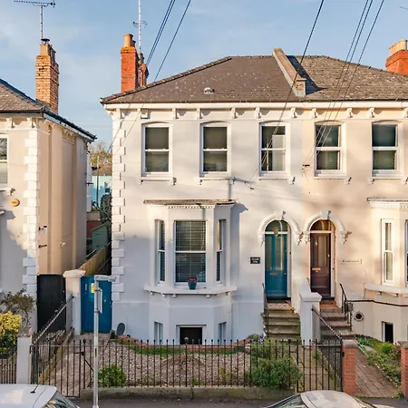 Orwell Villa Elegant Period 5 Bed Close To Town Sleeps 15 Cheltenham Exterior photo