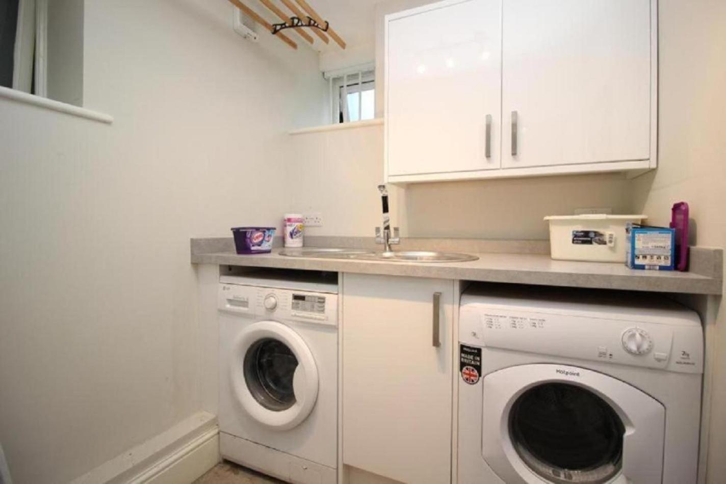 Orwell Elegant Period 5 Bed Close To Town Sleeps 15